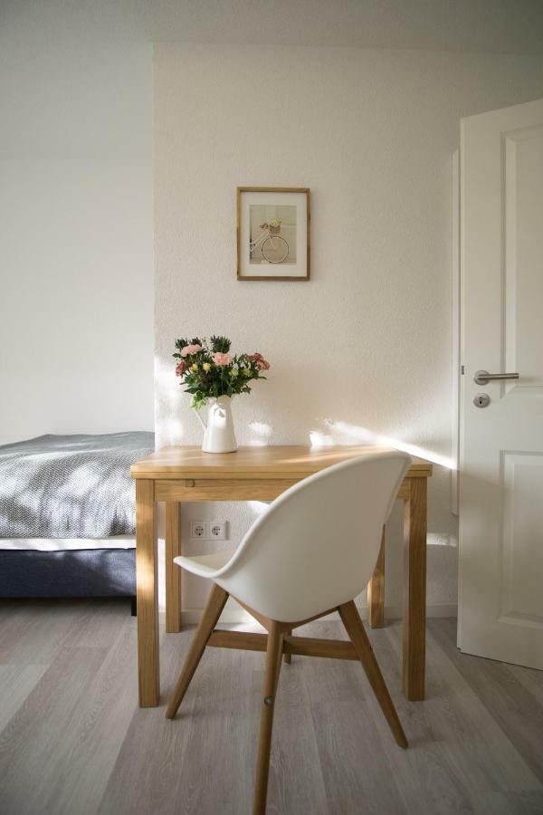 Ferienwohnung Charlotte Weisenheim am Sand Exterior photo